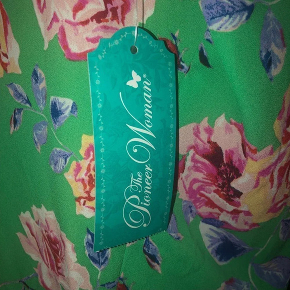 Pioneer WOMAN Sz M Women's Green Floral 3/4 Sleeve Ruffles High Low Hem Blouse - Picture 3 of 6